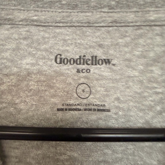 Goodfellow & Co Light Gray Men's Short Sleeve Henley - Picture 2 of 6
